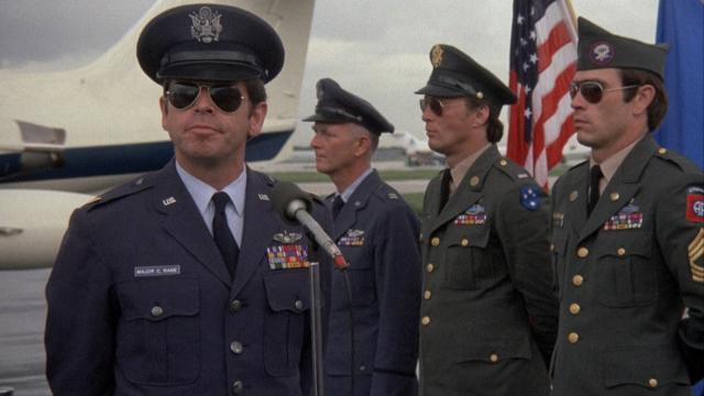 Ku đưa tin: "Rolling Thunder" - câu chuyện về bộ phim do Tarantino trình bày tại Cannes